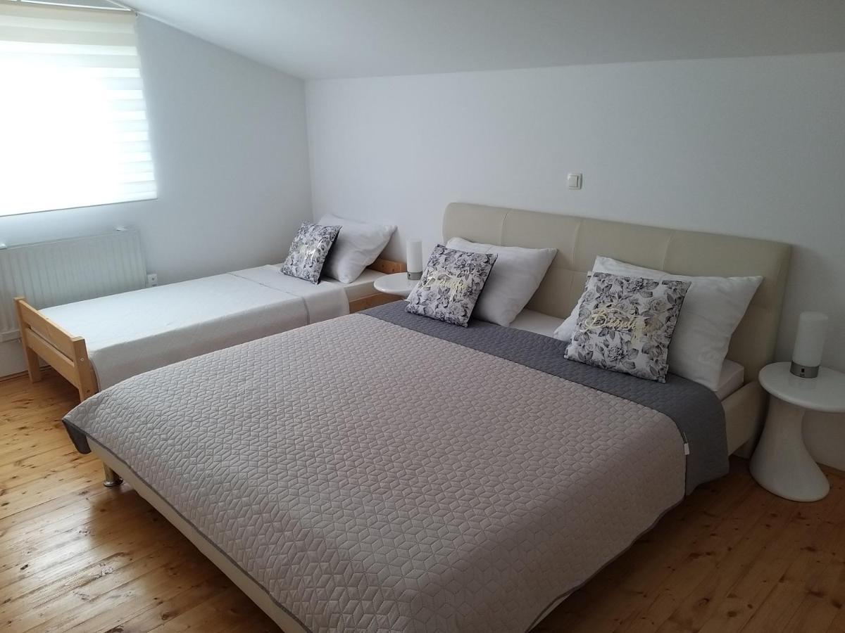 Apartment Kale 希贝尼克 外观 照片