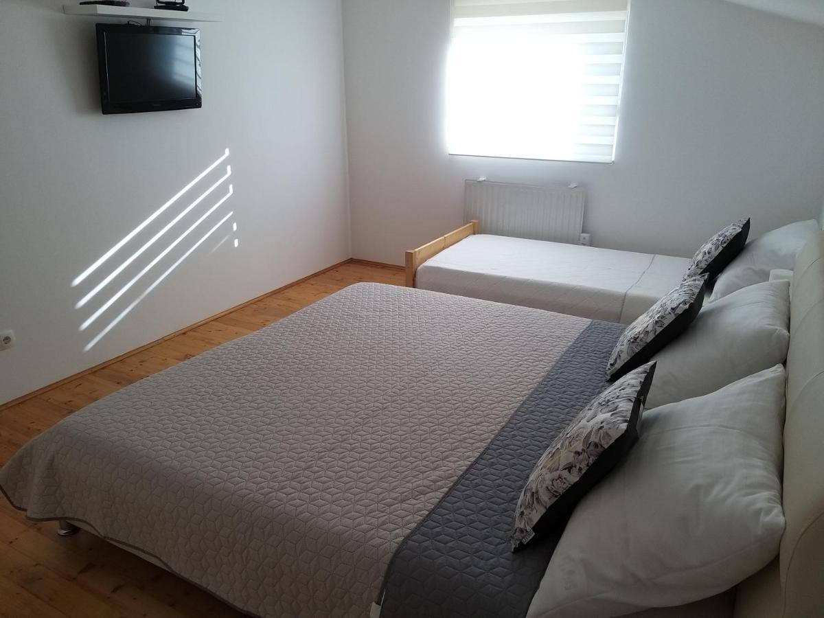 Apartment Kale 希贝尼克 外观 照片