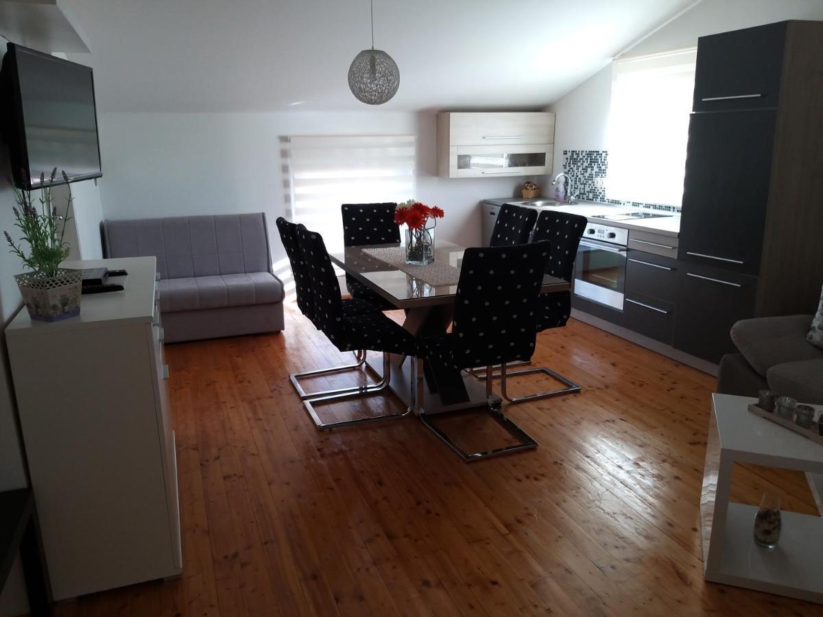 Apartment Kale 希贝尼克 外观 照片